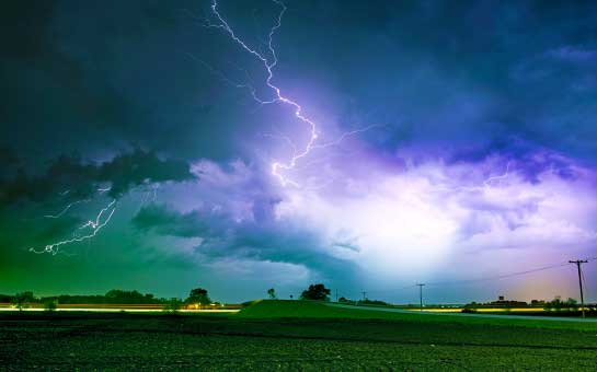 Seguro de viaje para caza de tormentas